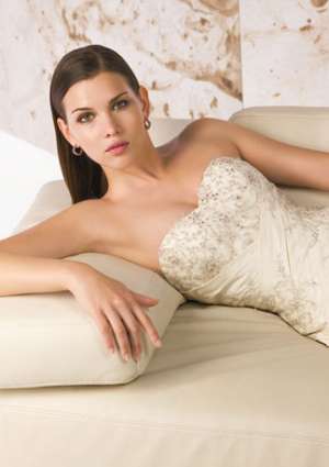 rochie de mireasa Celine oferita de Best Bride