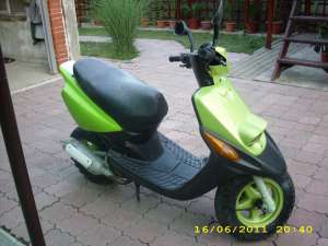 Vand scuter YAMAHA MBK BOOSTER