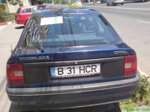VAND OPEL VECTRA ANUL 1992