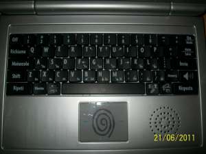 VAND laptop Pentru copii cuprinsi intre 4 si 9 ani.