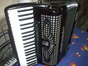 vand acordeon