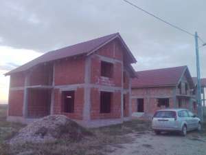 Casa cu mansarda