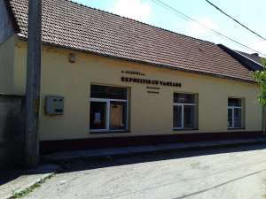 VIND  SPATIU COMERCIAL