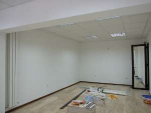 INCHIRIEZ SPATIU COMERCIAL 750E