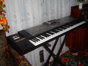 OFERTAAAAA Vand roland g800 ieftin