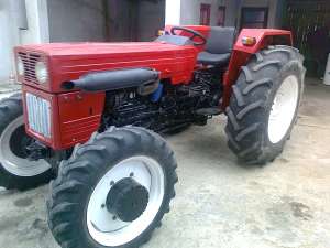 Vand 2 tractoare DTC 550