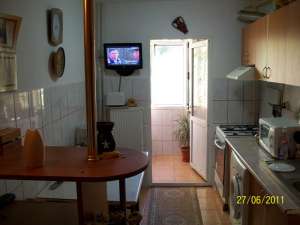 Vand apartament 2 camere,    Str Unirii