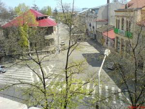 Proprietar,          vand in Braila apartament 3 camere ultracentral