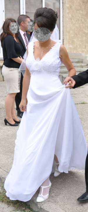 vand rochie Agnes Toma