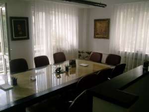 Alba Iulia - Burebista,   vila de inchiriat,   D+P+1+M,   suprafata 300mp,   11 camere