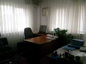 Alba Iulia - Burebista,   vila de inchiriat,   D+P+1+M,   suprafata 300mp,   11 camere