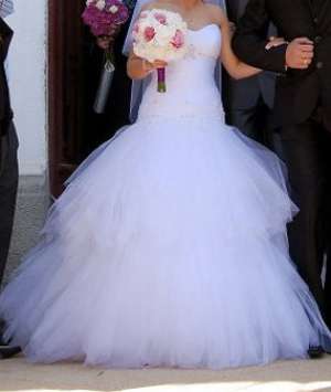 Vand rochie de mireasa