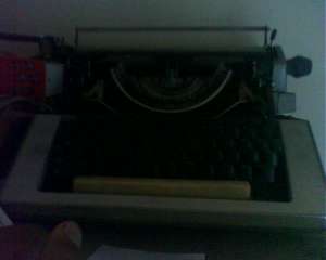 Vand masina de scris