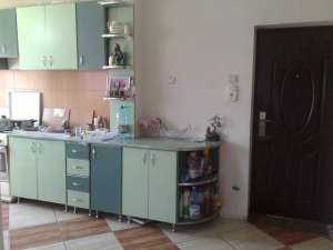 VAND APARTAMENT 3 CAMERE DECOMANDAT,  ZONA MIORITA, 
