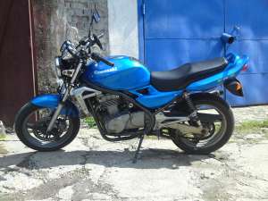 Vand Kawasaki ER 5