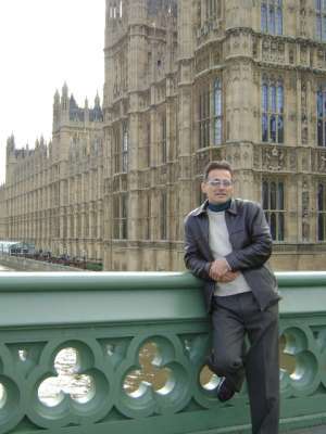 Cautun job de noapte