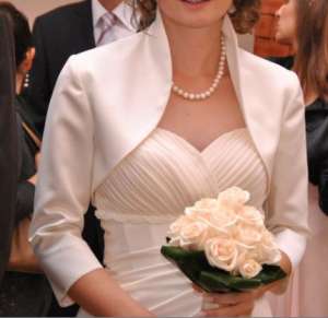 Vand Rochie Mireasa + Bolero marime S/M lungime midi Cluj/Baia Mare