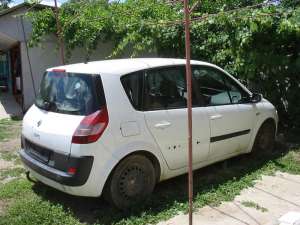 Dezmembrez Renault Scenic