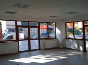de inchiriat *****erc 200 mp
