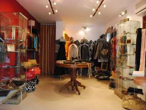 Anastasia Focsani,   magazin incaltaminte,   accesorii din Italia