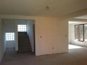 OFERTA UNICA !! CASA VILA P+1+M LUMINA CONSTANTA . POZITIE ULTRACENTRALA!!!