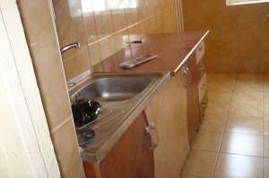 OCAZIE! Apartament 2 camere,   decomandat,   parter,   zona sos. Tineretului.
