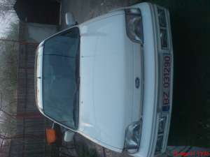 vand ford fieste1994 cu nr rosii sau cunpar acte ford fiesta1994 18cmc benzina