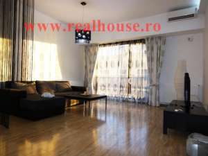 Inchiriere 2 camere Day Residence