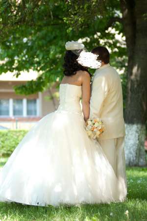 Vand rochie de mireasa superba