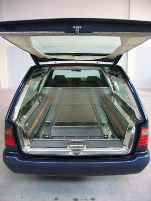 MASINI FUNERARE,  DRICURI,  LIMUZINE FUNERARE IMPORT ITALIA