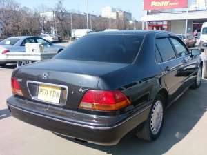 dezmembrez honda legend 1999