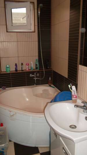2 camere si liwing,    zona D-va 1