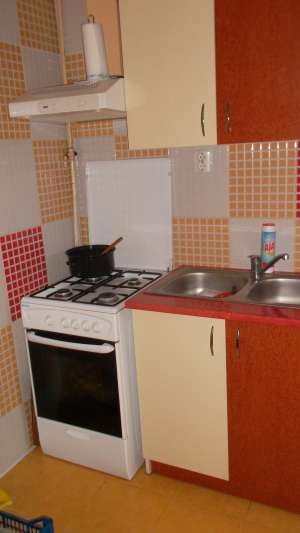 2 camere si liwing,    zona D-va 1