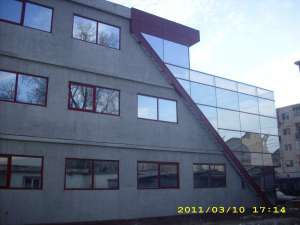 Inchiriez spatiu comercial