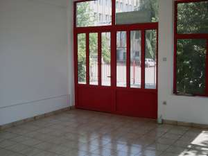 ofer spre inchiriere spatiu comercial in deva