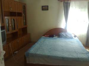 Inchiriez camere la vila pe perioada sezonului estival