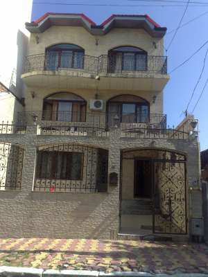 Inchiriez camere la vila pe perioada sezonului estival