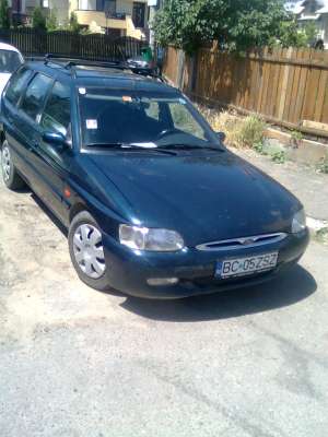 VANZARE FORD ESCORT INMATRICULAT