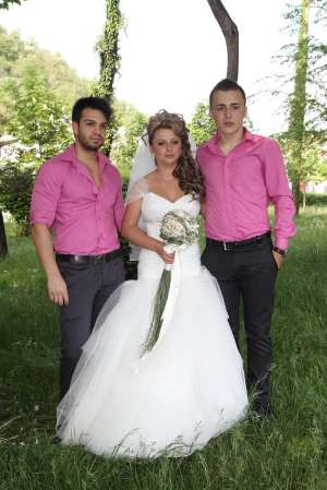 vand rochie de mireasa