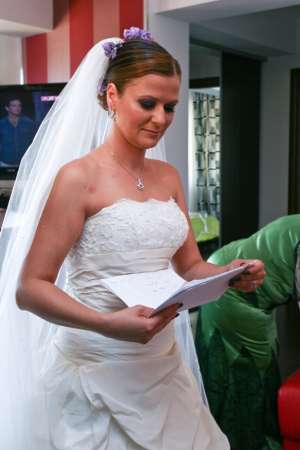 vand rochie mireasa