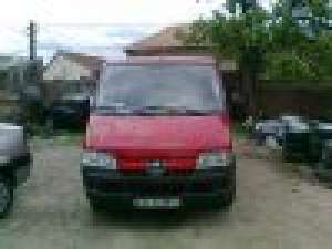 vand sau schinb peugeot boxer 8+1loc omologat cu utilizare multipla
