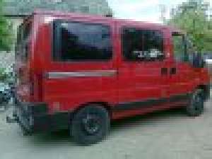 vand sau schinb peugeot boxer 8+1loc omologat cu utilizare multipla