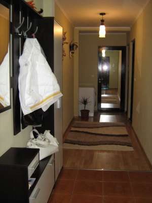 Apartament 3 camere Bradet 79 mp complet mobilat