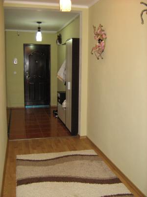 Apartament 3 camere Bradet 79 mp complet mobilat