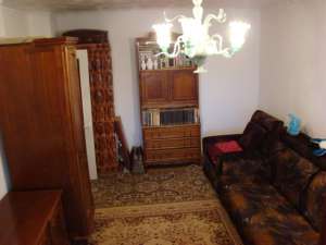Vand apartament 2 camere decomandat