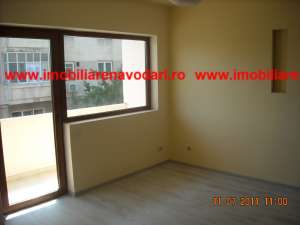apartament Navodari,  3 decomandate,   Peco