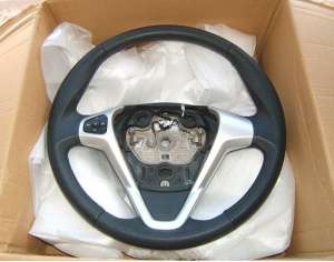 Volan piele si comenzi cu AIRBAG Ford FIESTA  2010-2011 .    Nou !!!