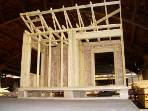 Construim case cu structura din lemn