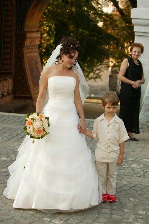 Vand rochie de mireasa Casa Adeline cu 700 lei