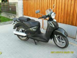 vand sau schimb aprilia scarabeo 125cm
